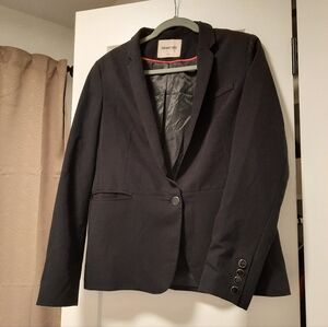 Classic Long Sleeve Blazer